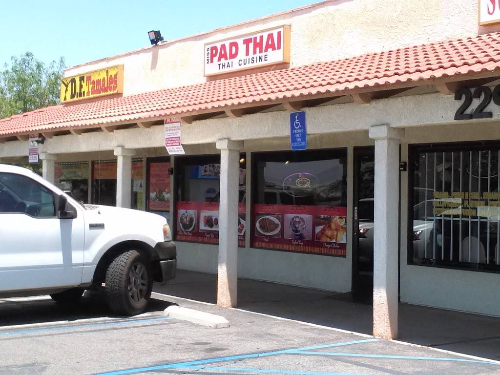 Miss Pad Thai | restaurant | 22920 Alessandro Blvd, Moreno Valley, CA 92553, USA | 9516567377 OR +1 951-656-7377