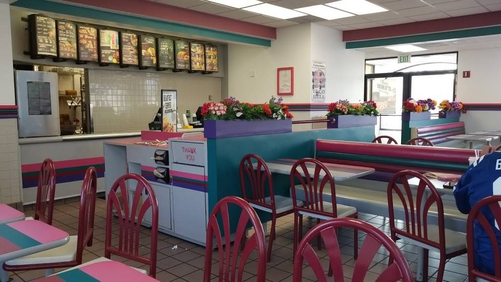 Taco Bell | restaurant | 413 W Main St, Batavia, NY 14020, USA | 3153434377 OR +1 315-343-4377