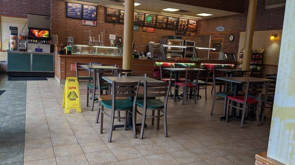 Subway | meal takeaway | 1212 Howard St, Omaha, NE 68102, USA | 4023418814 OR +1 402-341-8814