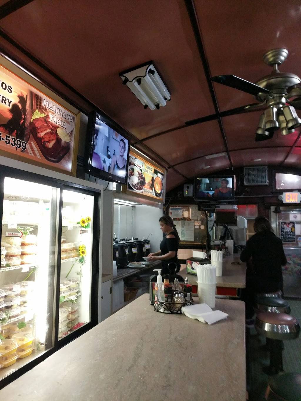 Tropical Cafe | restaurant | 22 Rawlins Ave, Marlborough, MA 01752, USA | 5084855399 OR +1 508-485-5399