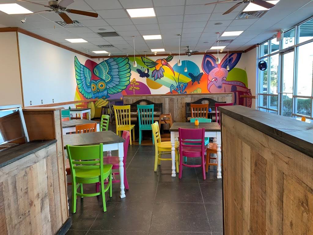 Rafas Burritos | restaurant | 11310 Montana Ave, El Paso, TX 79936, USA | 9155190253 OR +1 915-519-0253