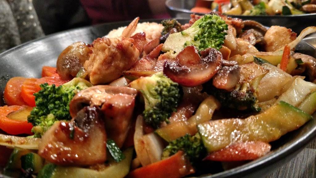 Ka Kitchen & Lounge | restaurant | 138 Village View Dr #103, Mooresville, NC 28117, USA | 7047655201 OR +1 704-765-5201