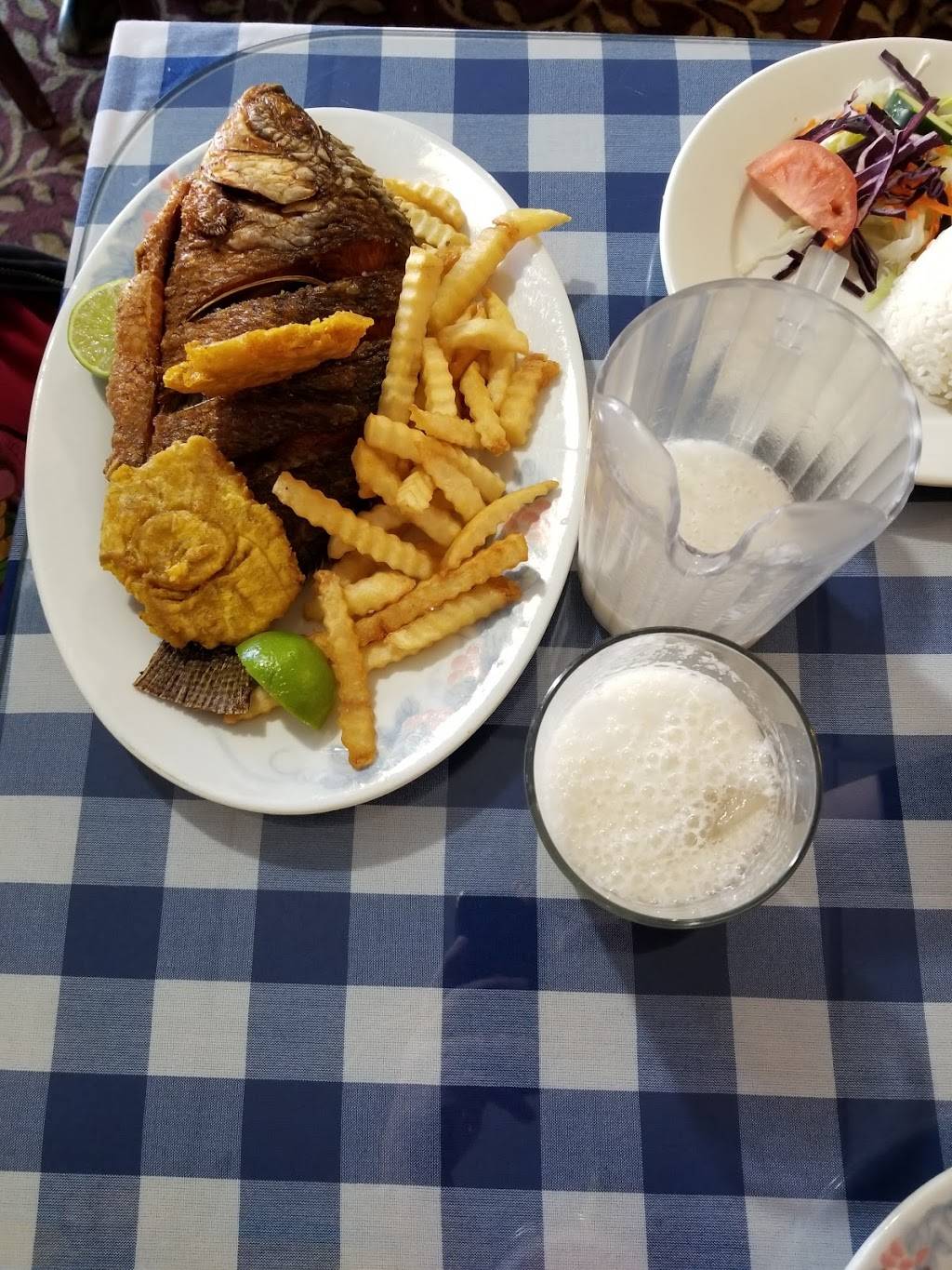 Asados Dona Flor | restaurant | 197 High St, Lowell, MA 01852, USA | 9784520175 OR +1 978-452-0175