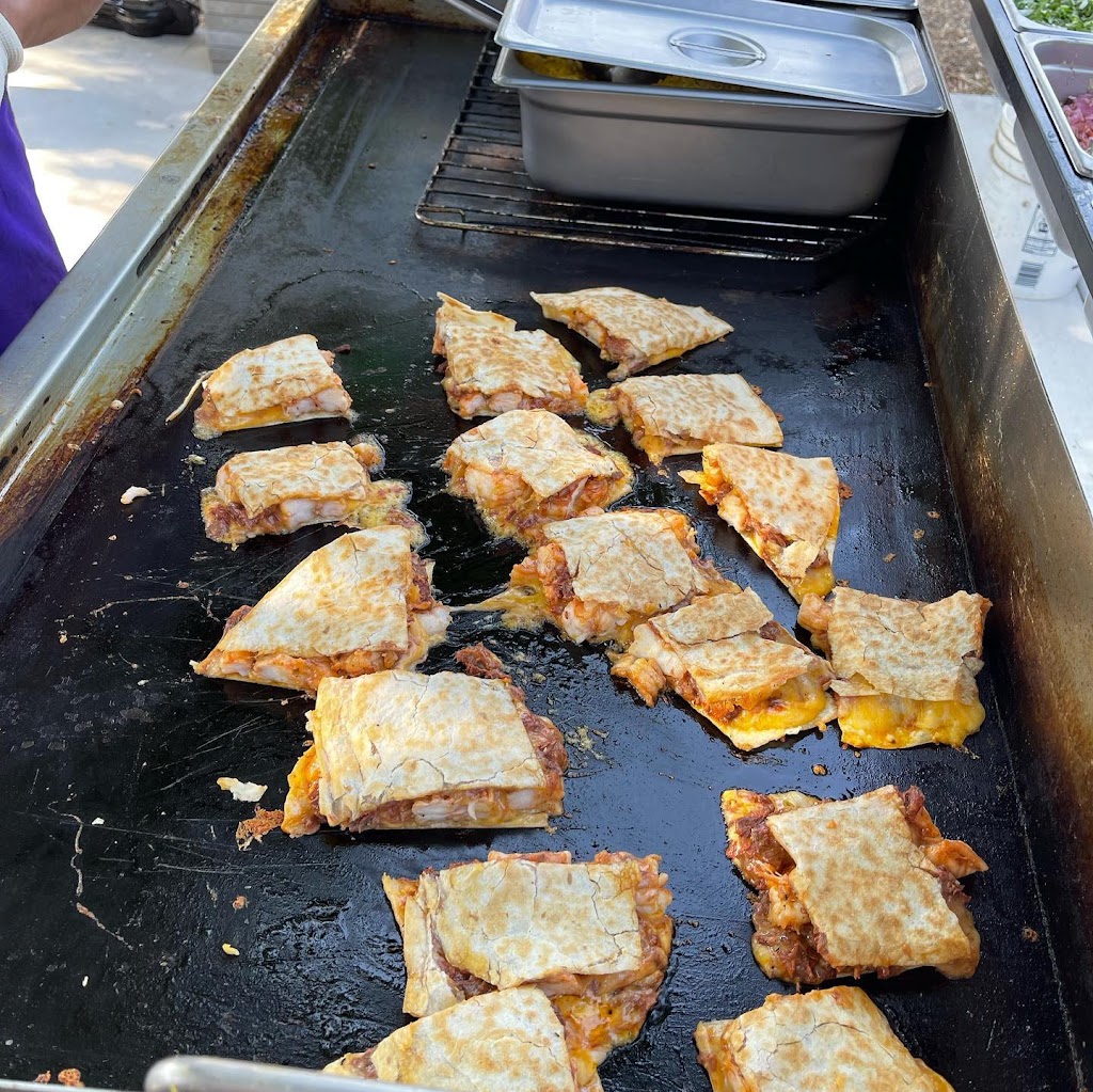 T.A.C.OZ LLC | restaurant | 1860 N Willow Ave, Rialto, CA 92376, USA | 9092658818 OR +1 909-265-8818