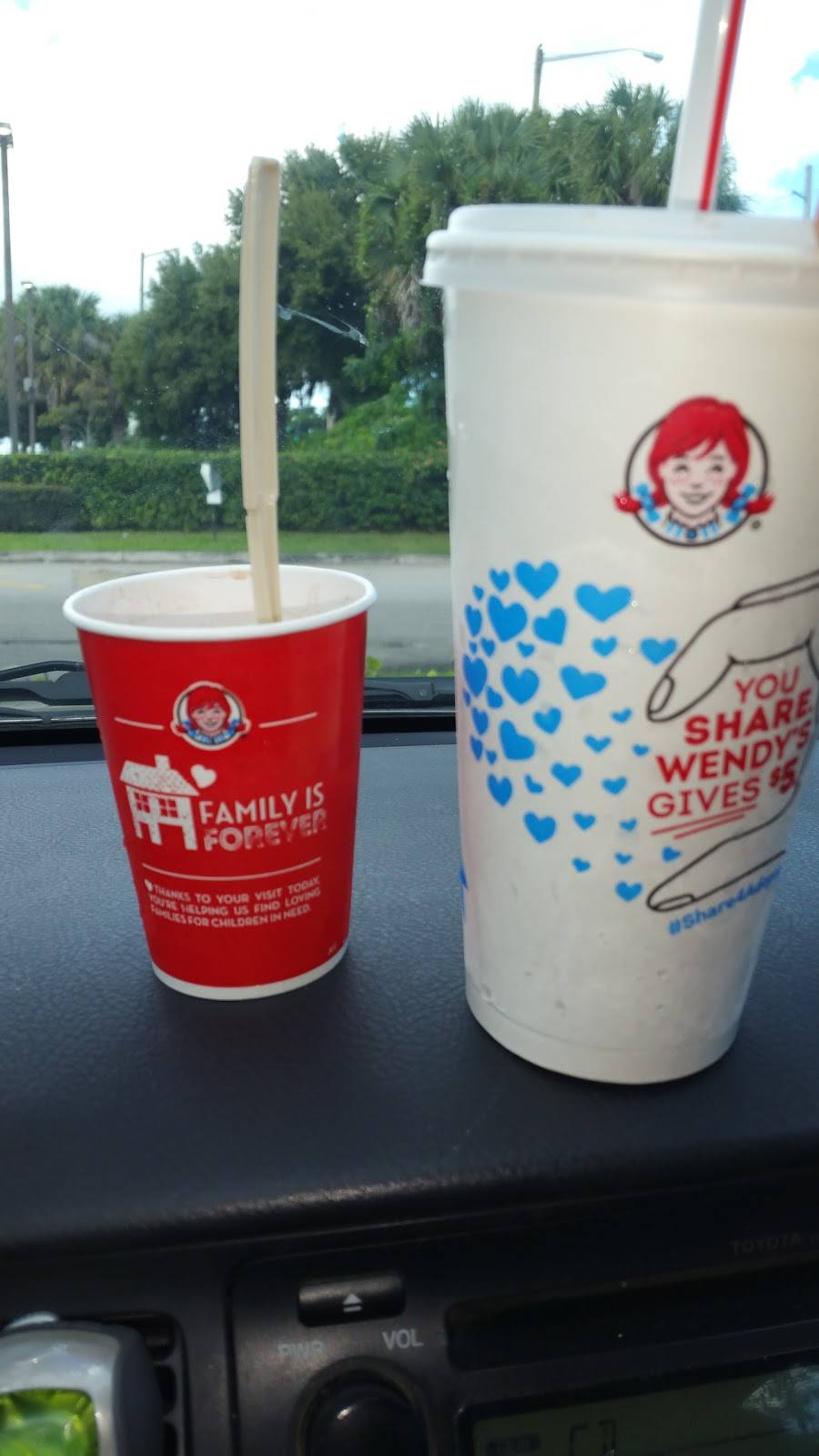 Wendys | restaurant | 6049 S Military Trail, Lake Worth, FL 33463, USA | 5613047404 OR +1 561-304-7404