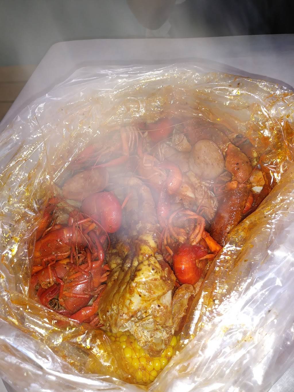 Crab & Claw | restaurant | 7932 S Great Trinity Forest Way Suite 114A, Dallas, TX 75217, USA | 4697098285 OR +1 469-709-8285