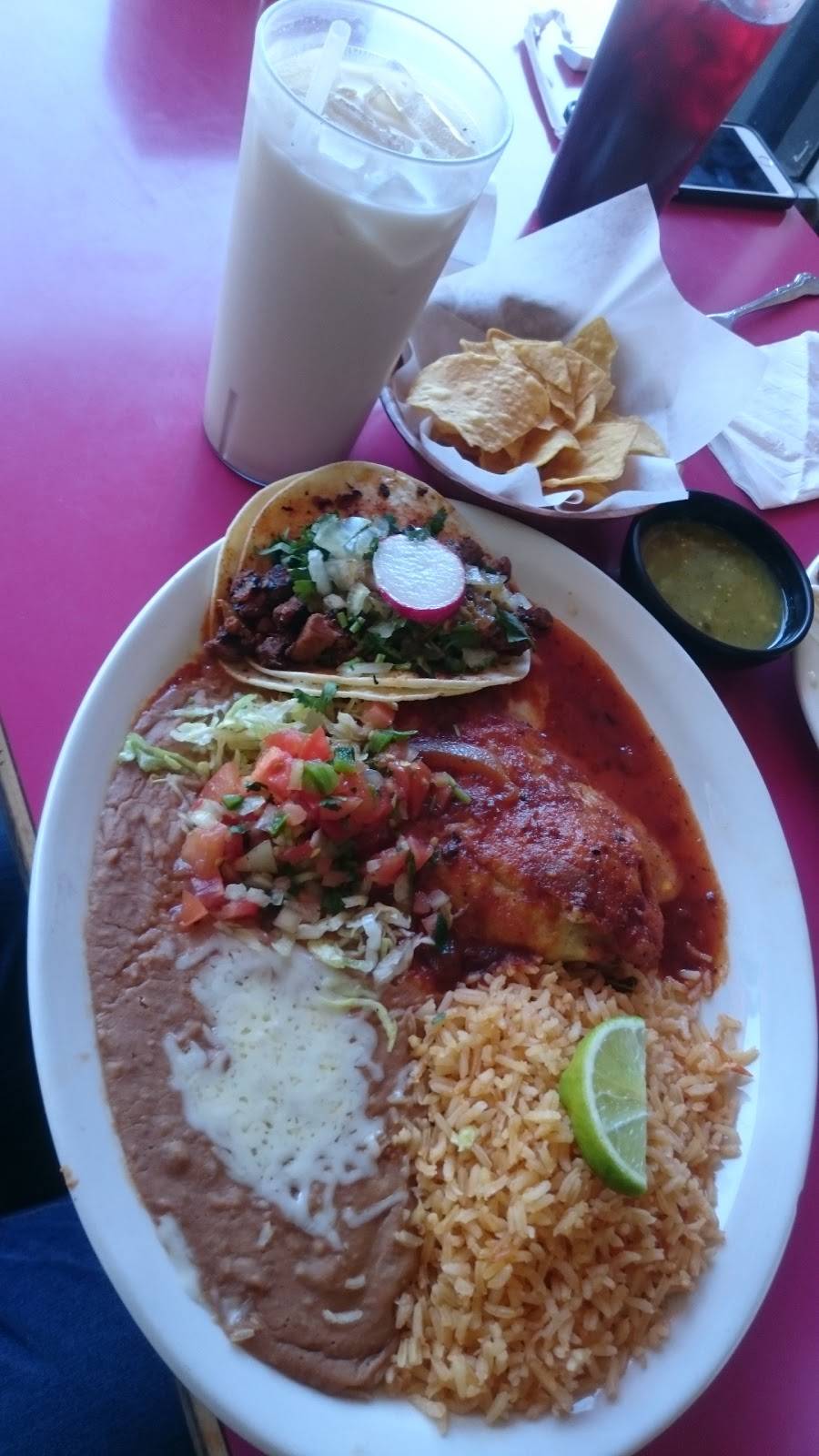 El Tarasco Restaurant | restaurant | 7235 Healdsburg Ave, Sebastopol, CA 95472, USA | 7078299510 OR +1 707-829-9510