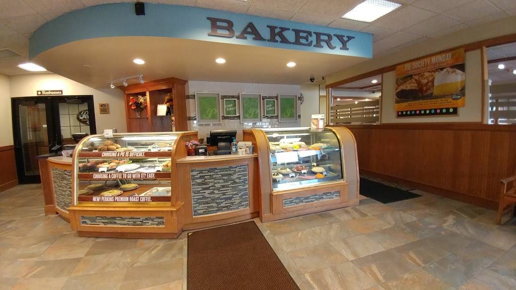 Perkins Restaurant & Bakery | restaurant | 1015 E McCoy Blvd, Tomah, WI 54660, USA | 6083740550 OR +1 608-374-0550