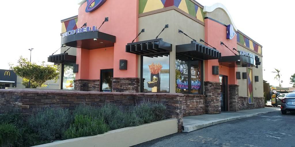 Taco Bell | meal takeaway | 1725 N Oxnard Blvd, Oxnard, CA 93030, USA | 8059836409 OR +1 805-983-6409