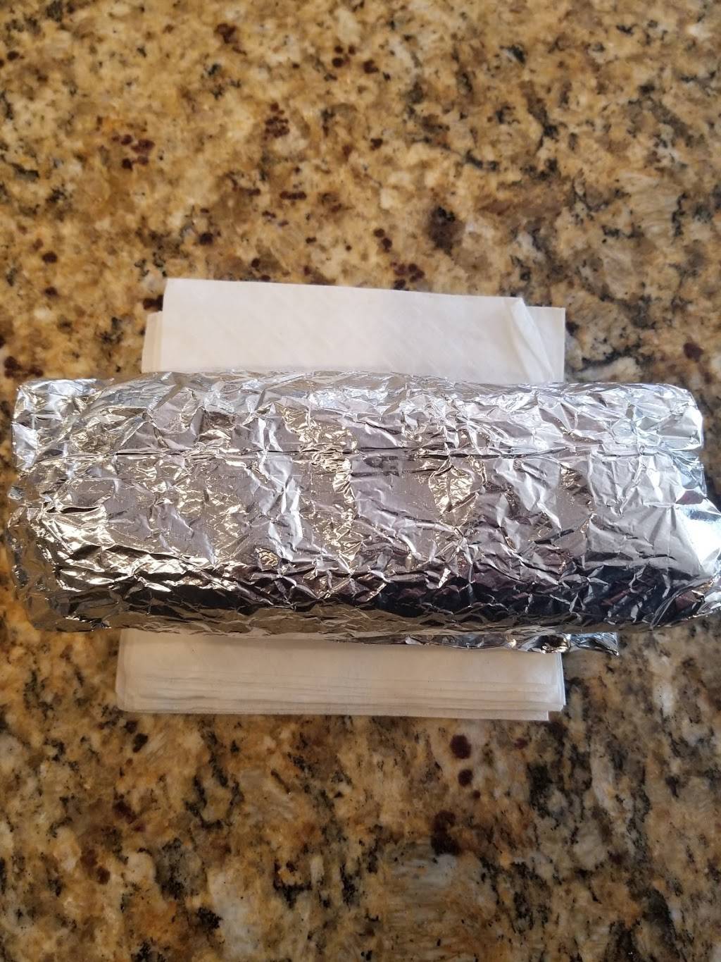 Mickeys Express | restaurant | 7770 CO-2, Commerce City, CO 80022, USA | 3032897100 OR +1 303-289-7100