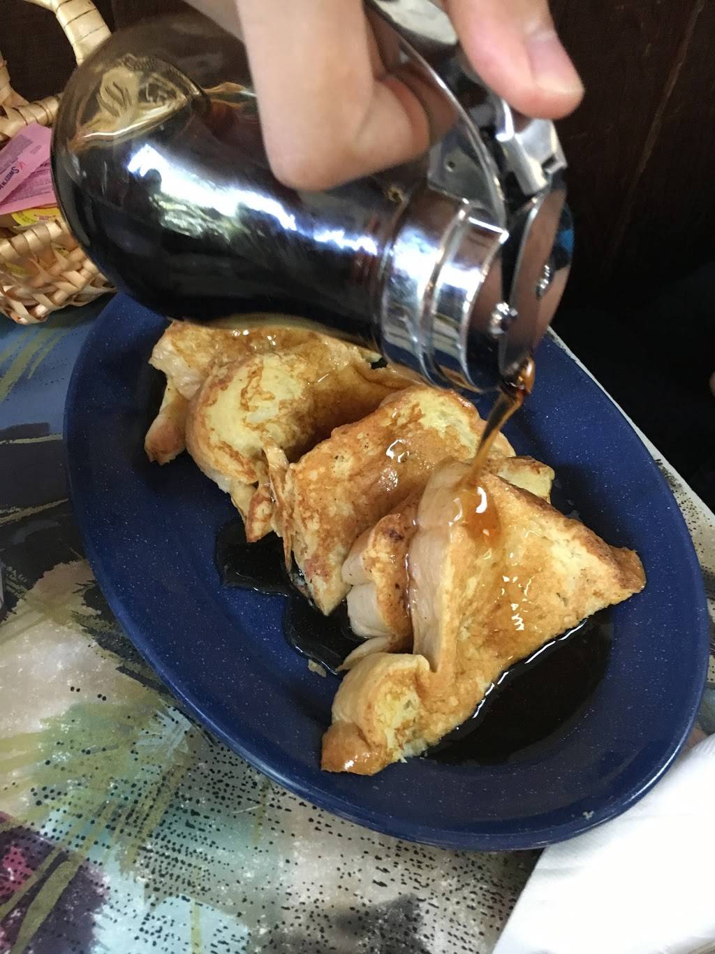 Backwater Cafe & Catering | restaurant | 109 Riverside, Lowell, MI 49331, USA | 6168976370 OR +1 616-897-6370