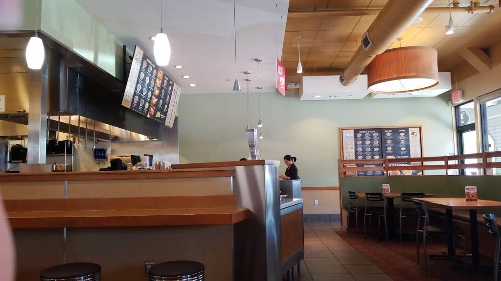 Noodles and Company | restaurant | 2435 Fair Oaks Blvd, Sacramento, CA 95825, USA | 9164847250 OR +1 916-484-7250