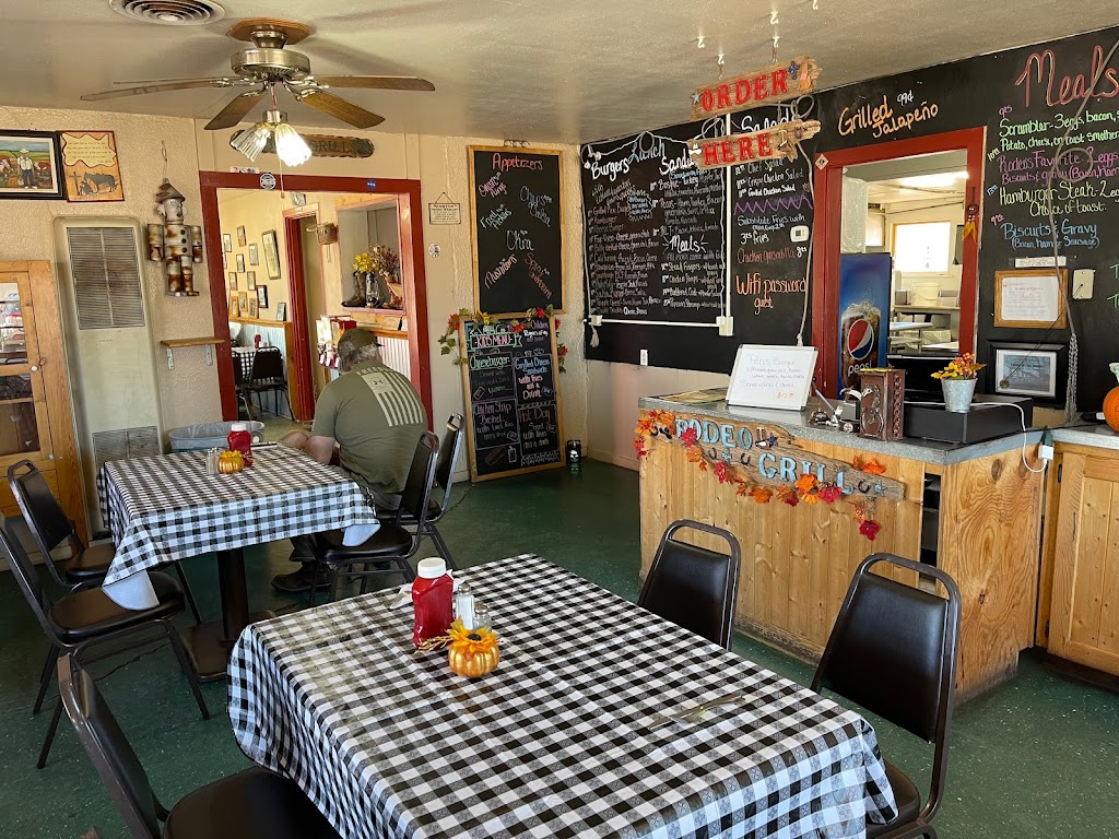 Rodeo Grill | restaurant | 451 E Sumner Ave, Fort Sumner, NM 88119, USA | 5753558000 OR +1 575-355-8000