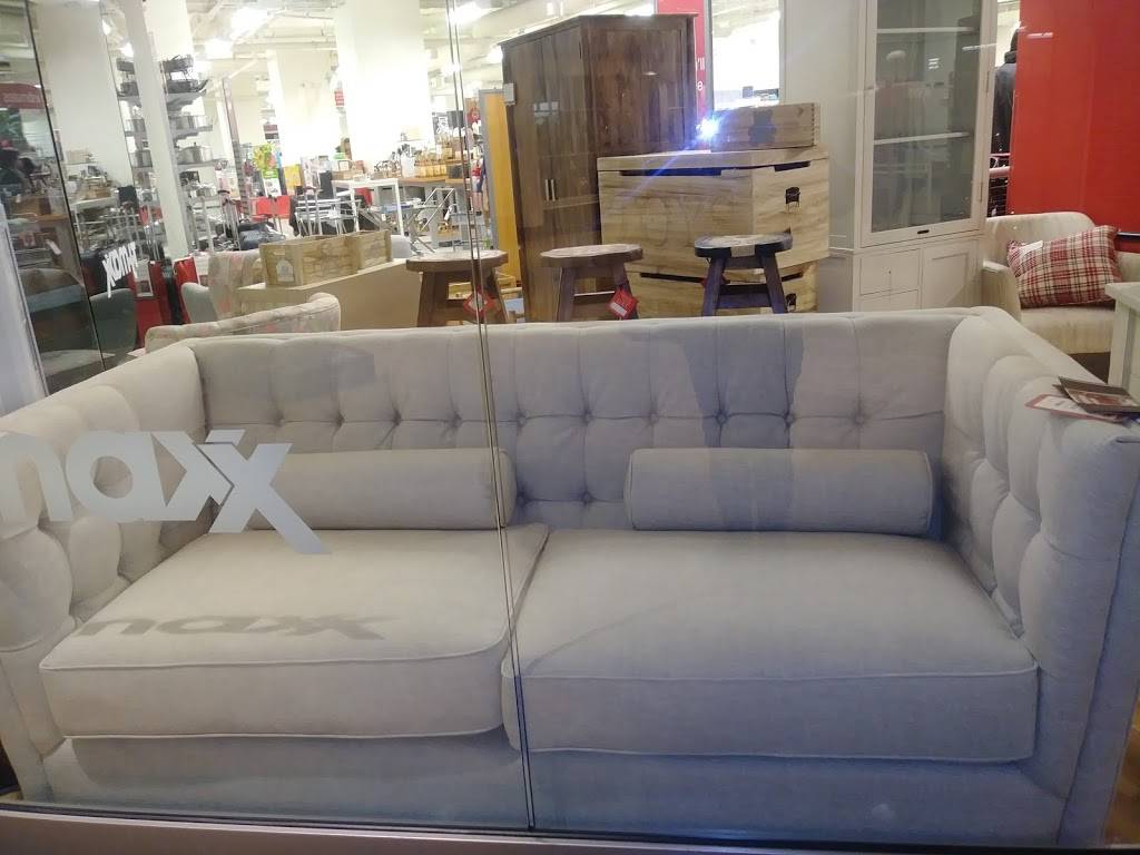 The Shops at Wisconsin Place | shopping mall | 5310 Western Avenue Northwest, Chevy Chase, MD 20815, USA | 3018414000 OR +1 301-841-4000