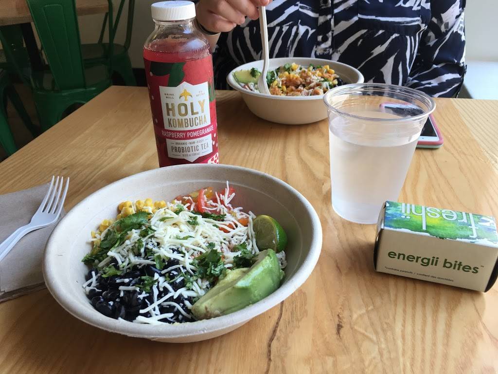 Freshii | restaurant | 1412 Main St #101, Dallas, TX 75202, USA | 2147486000 OR +1 214-748-6000