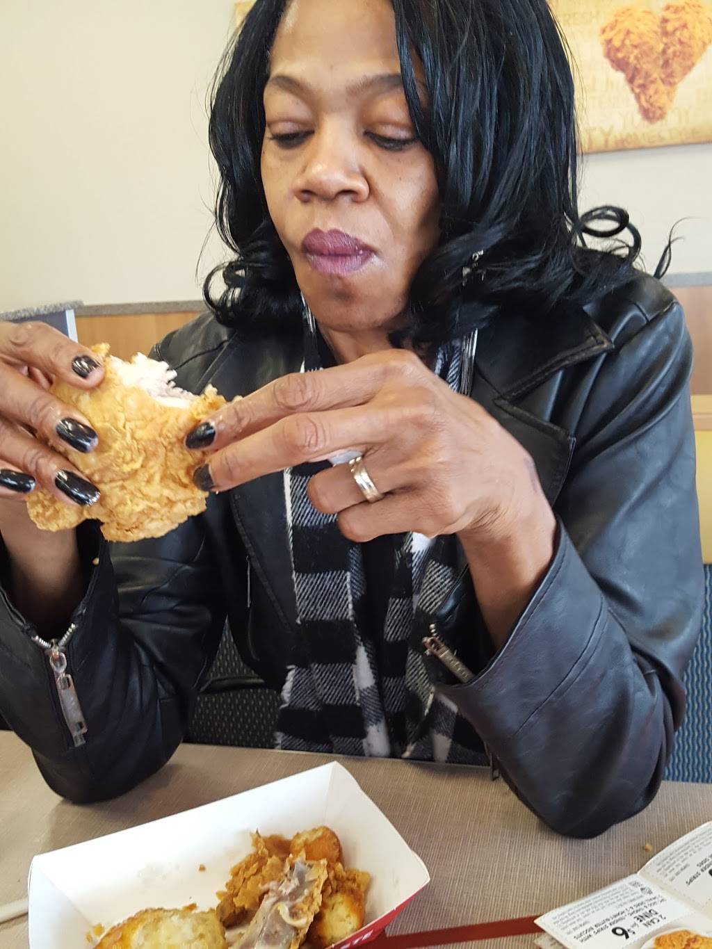 Churchs Chicken | restaurant | 8975 E Washington St, Indianapolis, IN 46219, USA | 3178971004 OR +1 317-897-1004