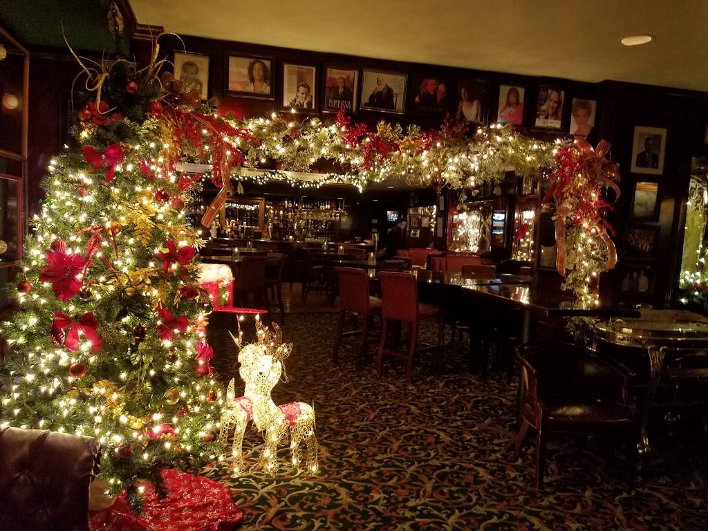 Jims Steak House | restaurant | 110 SW Jefferson Ave, Peoria, IL 61602, USA | 3096735300 OR +1 309-673-5300