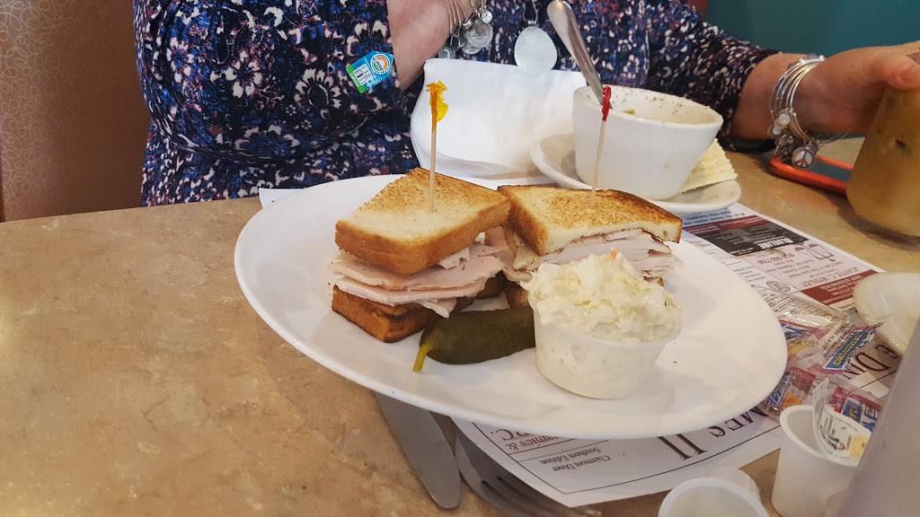 Clairmont Diner | restaurant | 929 Yonkers Ave, Yonkers, NY 10704, USA | 9144230482 OR +1 914-423-0482