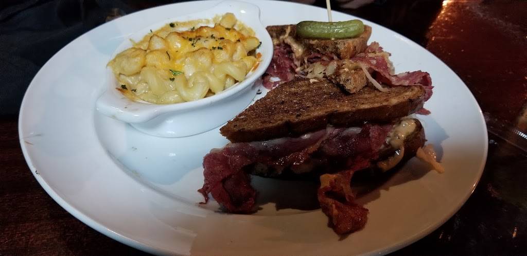 T-Rays Fire Grill | restaurant | 125 W Crogan St Suite A, Lawrenceville, GA 30046, USA | 7709107529 OR +1 770-910-7529