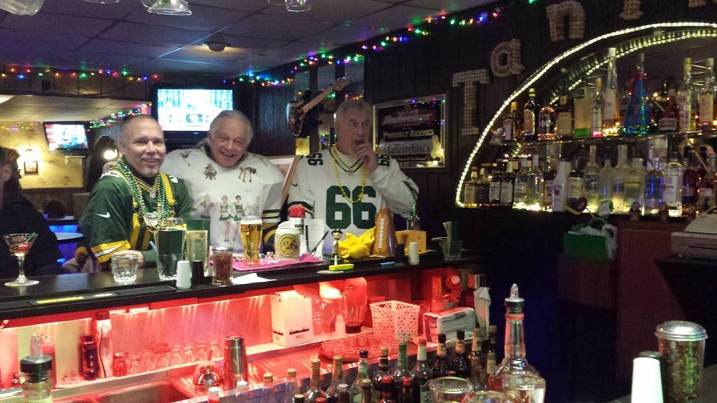 Taninos Italian & Amer Restaurant | restaurant | 3525 S 76th St, Milwaukee, WI 53220, USA | 4145453131 OR +1 414-545-3131