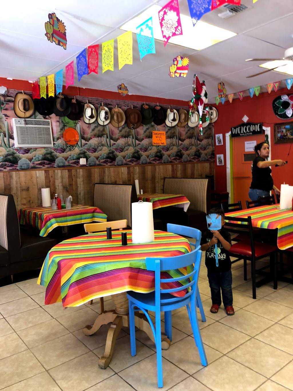 El taco loco | restaurant | 1401 E Orange Ave, Eustis, FL 32726, USA | 3526024824 OR +1 352-602-4824