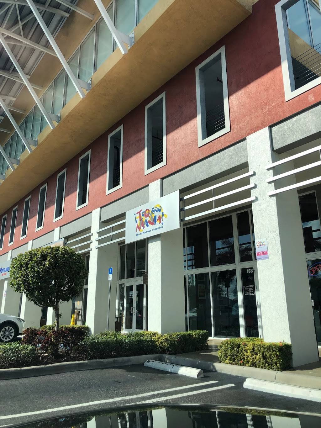 Tequenomania | restaurant | 10201 NW 58th St #103, Doral, FL 33178, USA | 7865024084 OR +1 786-502-4084