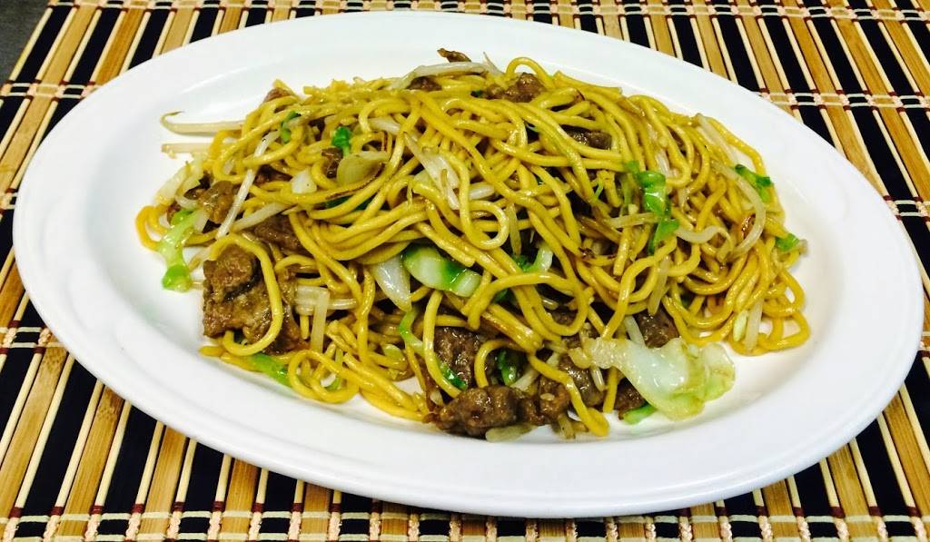 Moon China Bistro - Ocotillo | restaurant | 3165 S Alma School Rd #16, Chandler, AZ 85248, USA | 4808558550 OR +1 480-855-8550