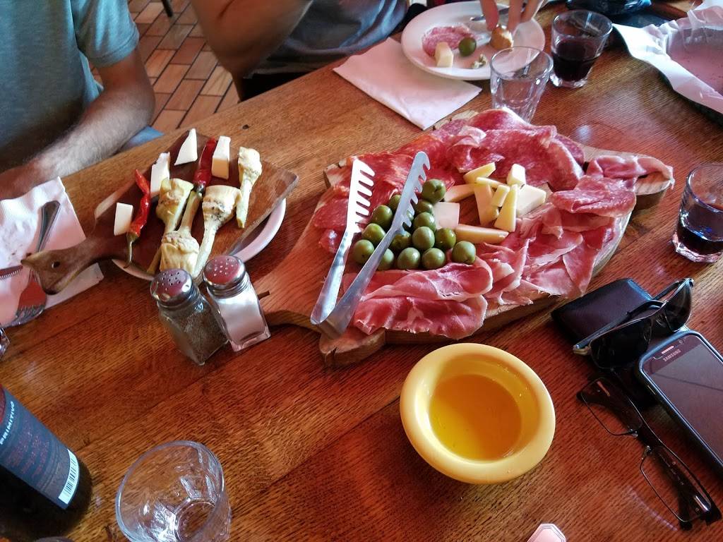 Andreoli Italian Grocer | restaurant | 8880 E Vía Linda, Scottsdale, AZ 85258, USA | 4806141980 OR +1 480-614-1980