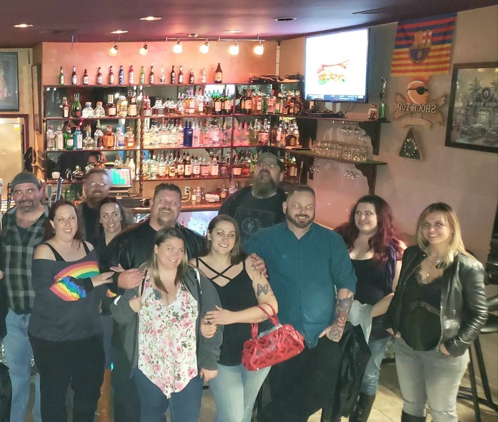 Shooters Bar & Billiards / Mechanical Bull. | night club | 24450 Lyons Ave, Santa Clarita, CA 91321, USA | 6612875888 OR +1 661-287-5888