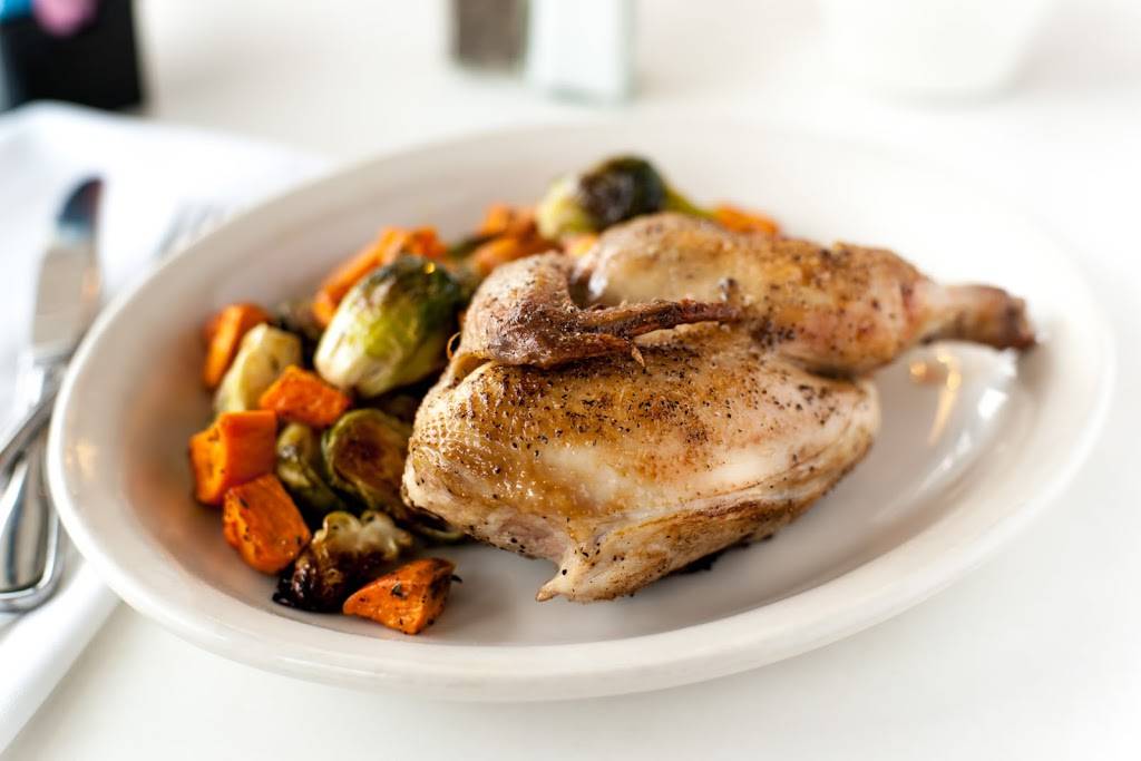 Luckys Café | restaurant | 3531 Oak Lawn Ave, Dallas, TX 75219, USA | 2145223500 OR +1 214-522-3500