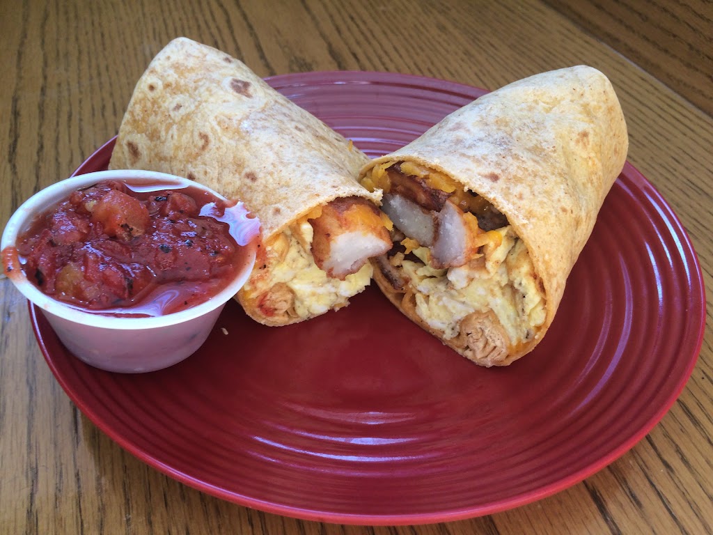 B & B Express | restaurant | N6714 County Rd W, Mt Calvary, WI 53057, USA | 9209236655 OR +1 920-923-6655