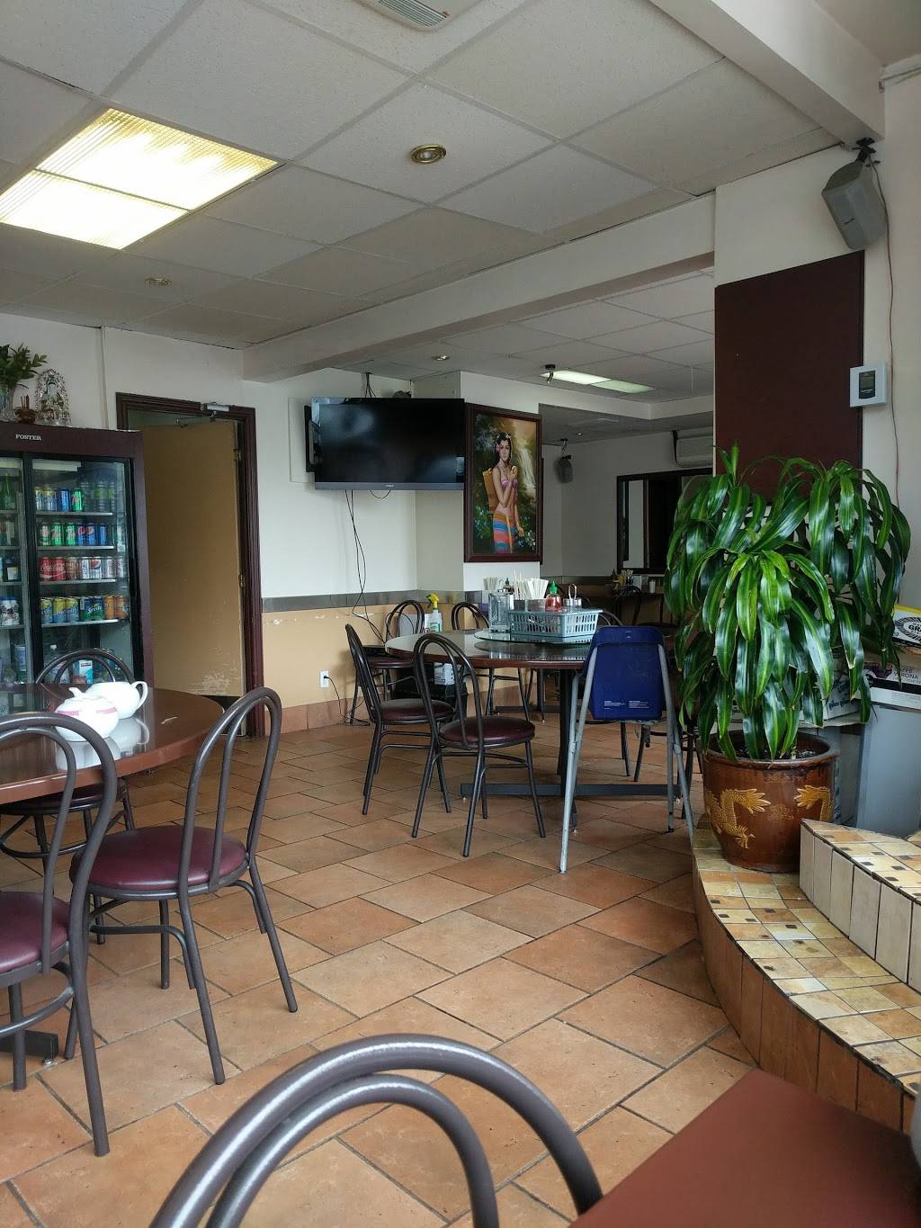 Asie Moderne | restaurant | 1676 Rue Poirier, Saint-Laurent, QC H4L 1J3, Canada | 5147480567 OR +1 514-748-0567