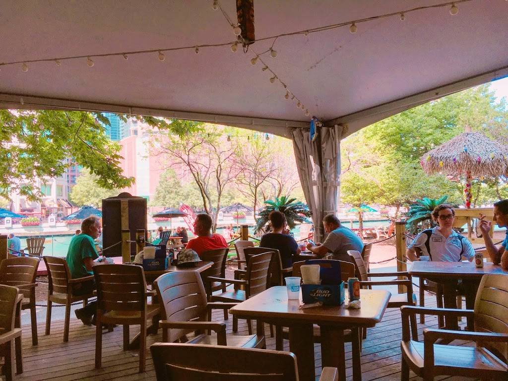 Island Party Hut | restaurant | 355 Chicago Riverwalk, Chicago, IL 60601, USA | 3126000488 OR +1 312-600-0488