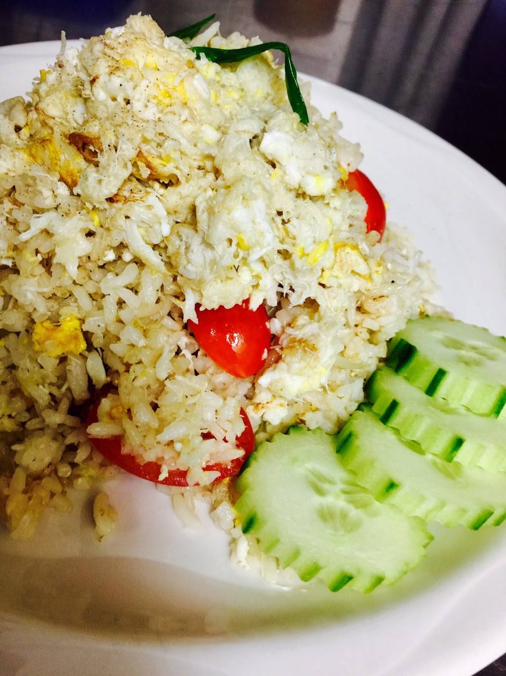 Hug Thai Cuisine | restaurant | 2618 Merrick Rd, Bellmore, NY 11710, USA | 5165907169 OR +1 516-590-7169