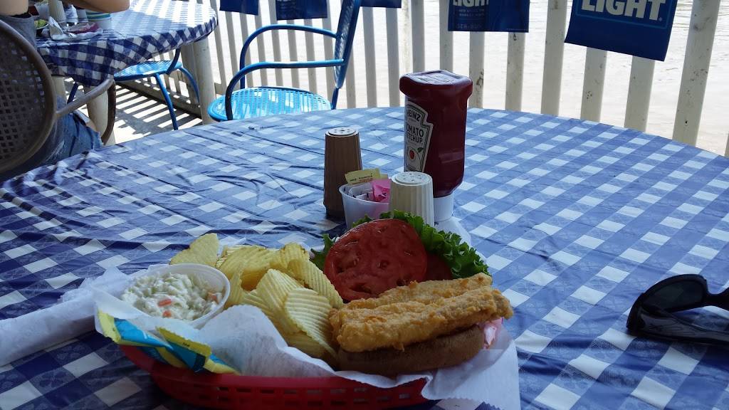 Rivercrest Lighthouse Marina Restaurant and Lounge | restaurant | 375 W Vaughn Dr, Madison, IN 47250, USA | 8122653280 OR +1 812-265-3280