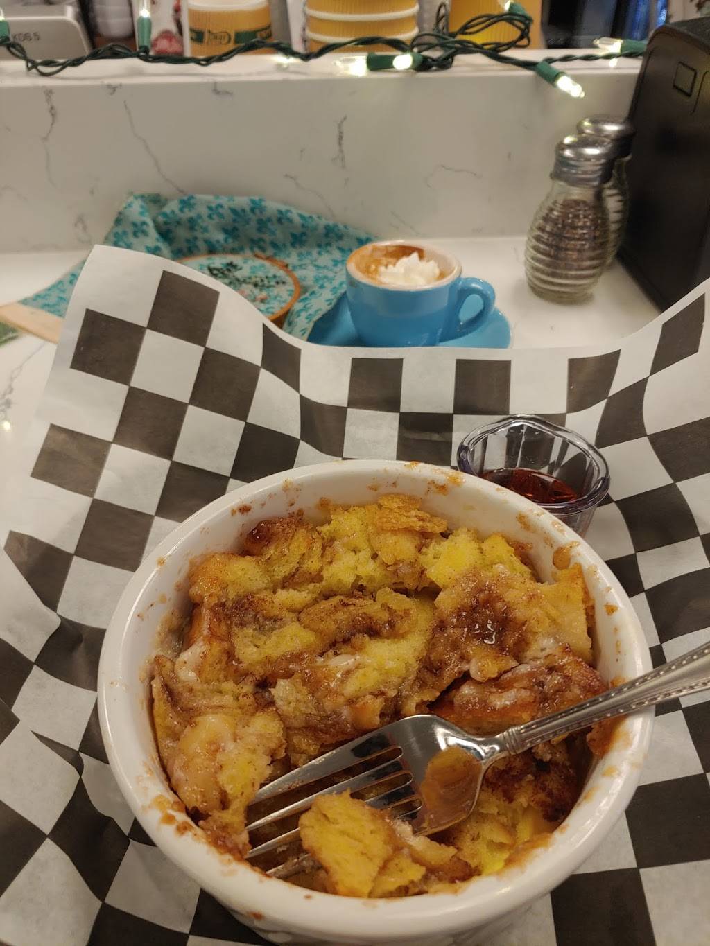 Little Lois Cafe | restaurant | 576 Patterson St NW, Salem, OR 97304, USA | 5033628422 OR +1 503-362-8422