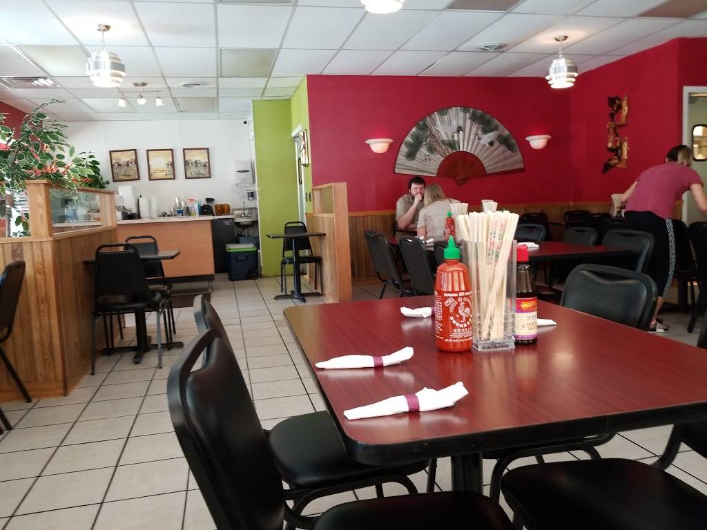 Pho Chau | restaurant | 1014 N Broadway Ave, Rochester, MN 55906, USA | 5072813342 OR +1 507-281-3342