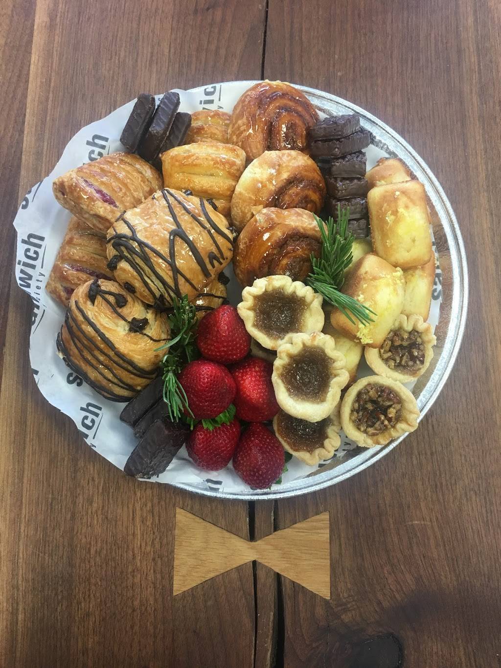 Sandwich society | restaurant | 146 Kerr St, Oakville, ON L6K 3A7, Canada | 9053385377 OR +1 905-338-5377