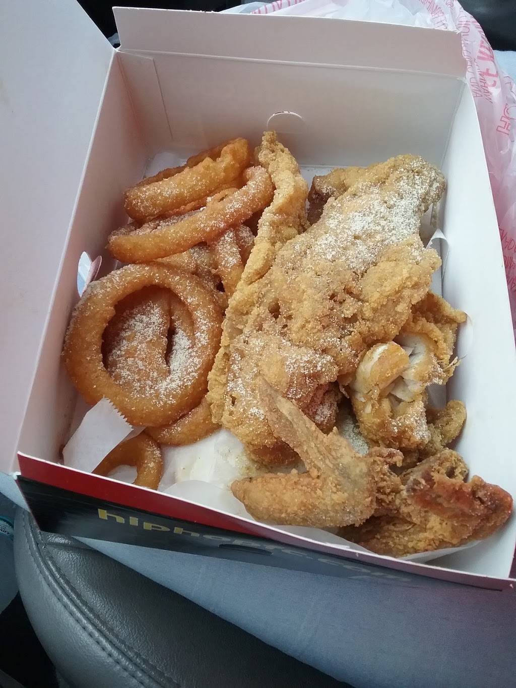 HipHop Fish & Chicken | restaurant | 1901 W Pratt St, Baltimore, MD 21223, USA | 4102331010 OR +1 410-233-1010