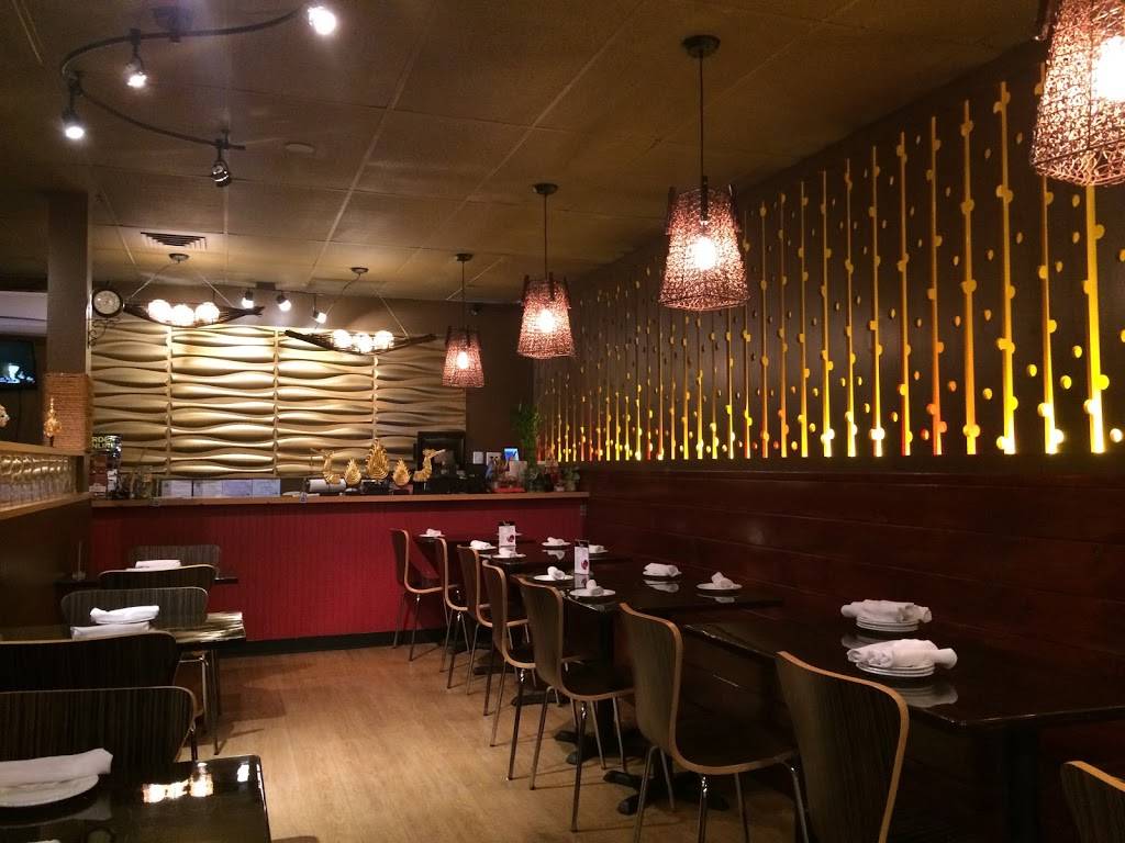 Bangkok Boulevard | restaurant | 3000 Whitney Ave, Hamden, CT 06518, USA | 2032889998 OR +1 203-288-9998