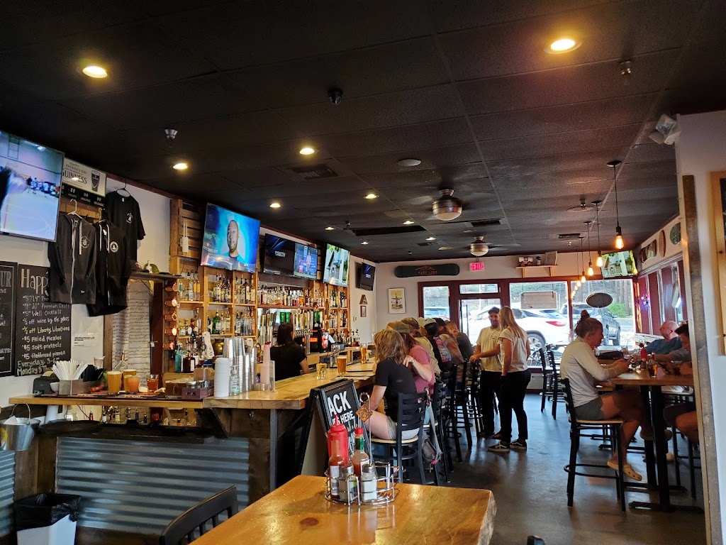 Liberty Sports Bar and Grill | restaurant | 3399 Main St, Mammoth Lakes, CA 93546, USA | 7609650514 OR +1 760-965-0514