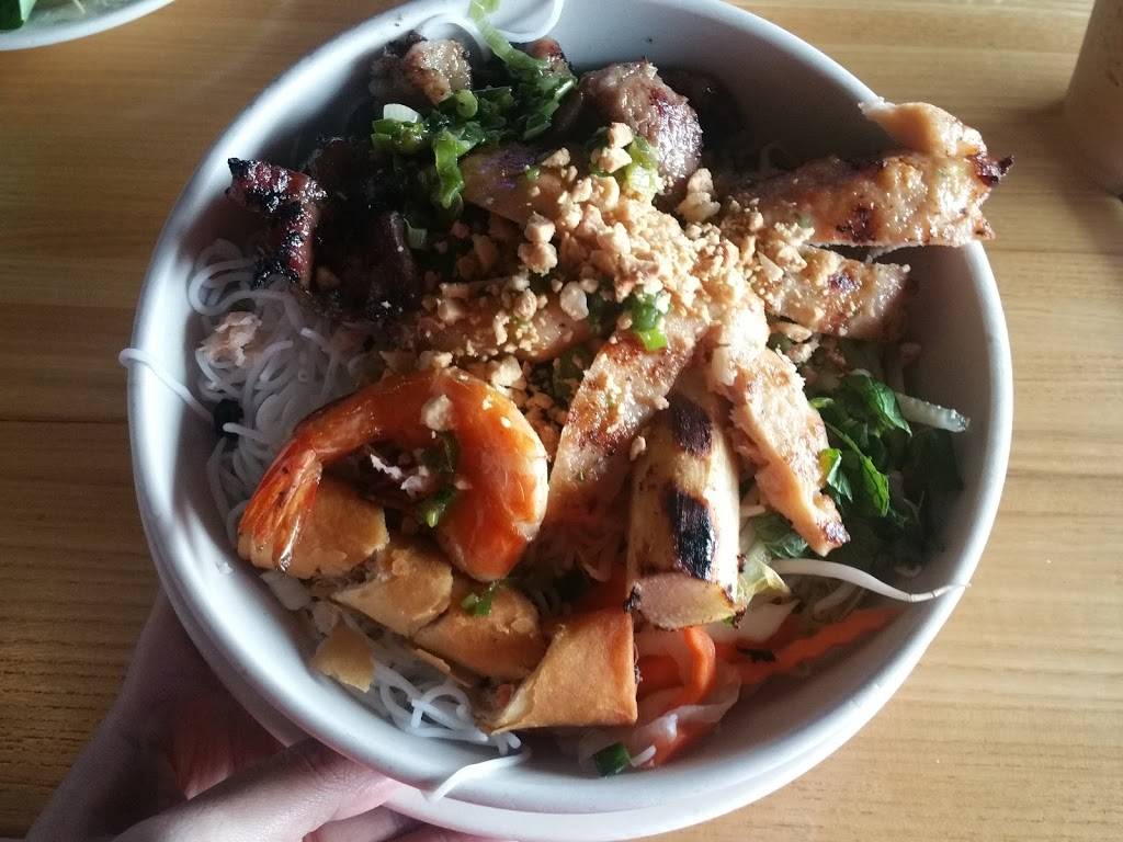 Pho Dakao | restaurant | 593 Park Ave, Worcester, MA 01603, USA | 5087567555 OR +1 508-756-7555