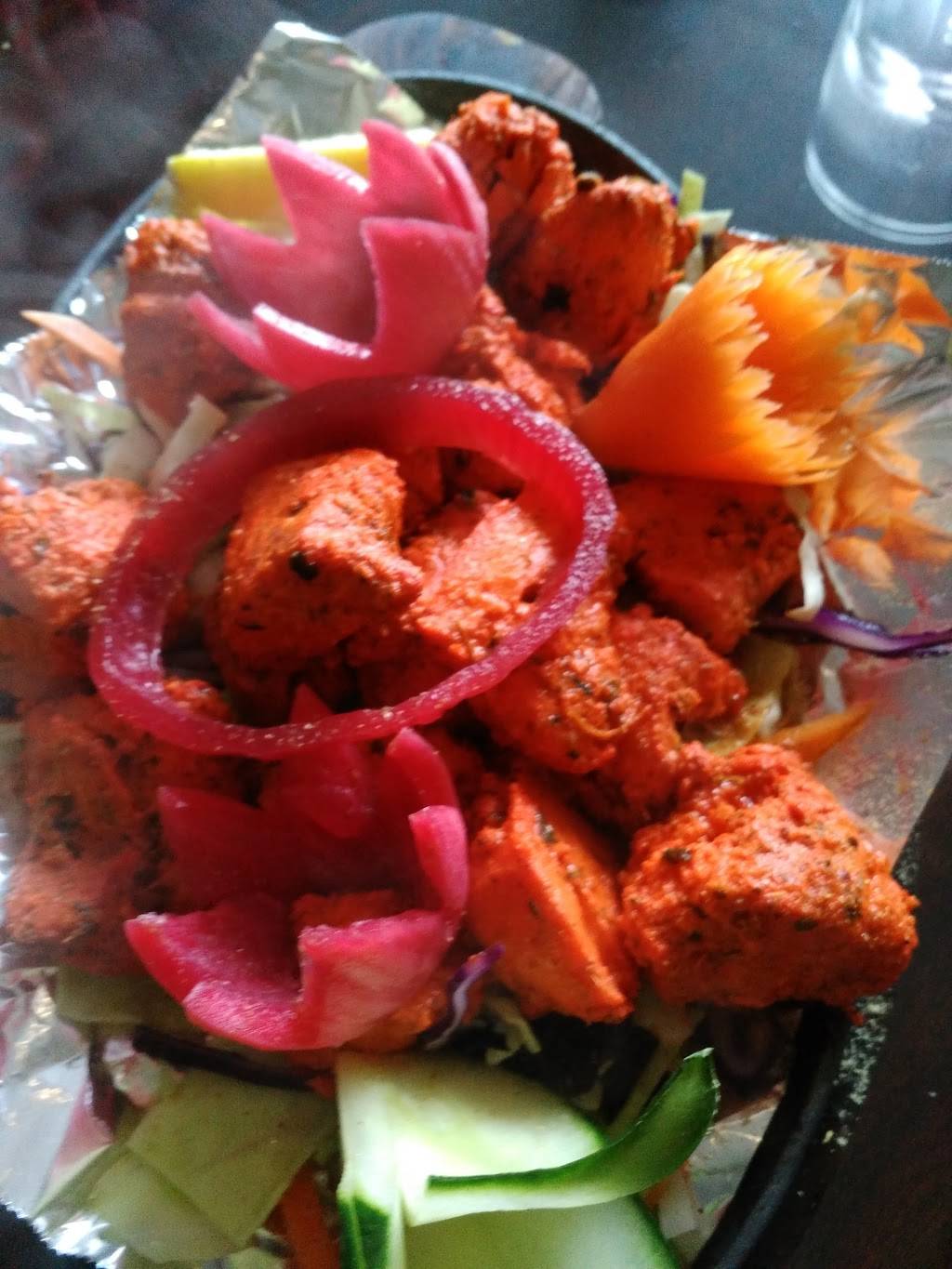 Sitara Indian Cuisine | restaurant | 1308 London Rd, Sarnia, ON N7S 1P7, Canada | 5194915650 OR +1 519-491-5650