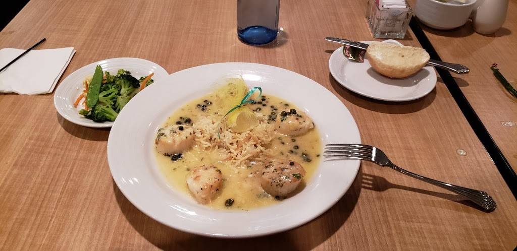 Cool Springs Fish Bar & Restaurant | restaurant | 2463 S State St, Dover, DE 19901, USA | 3026981955 OR +1 302-698-1955