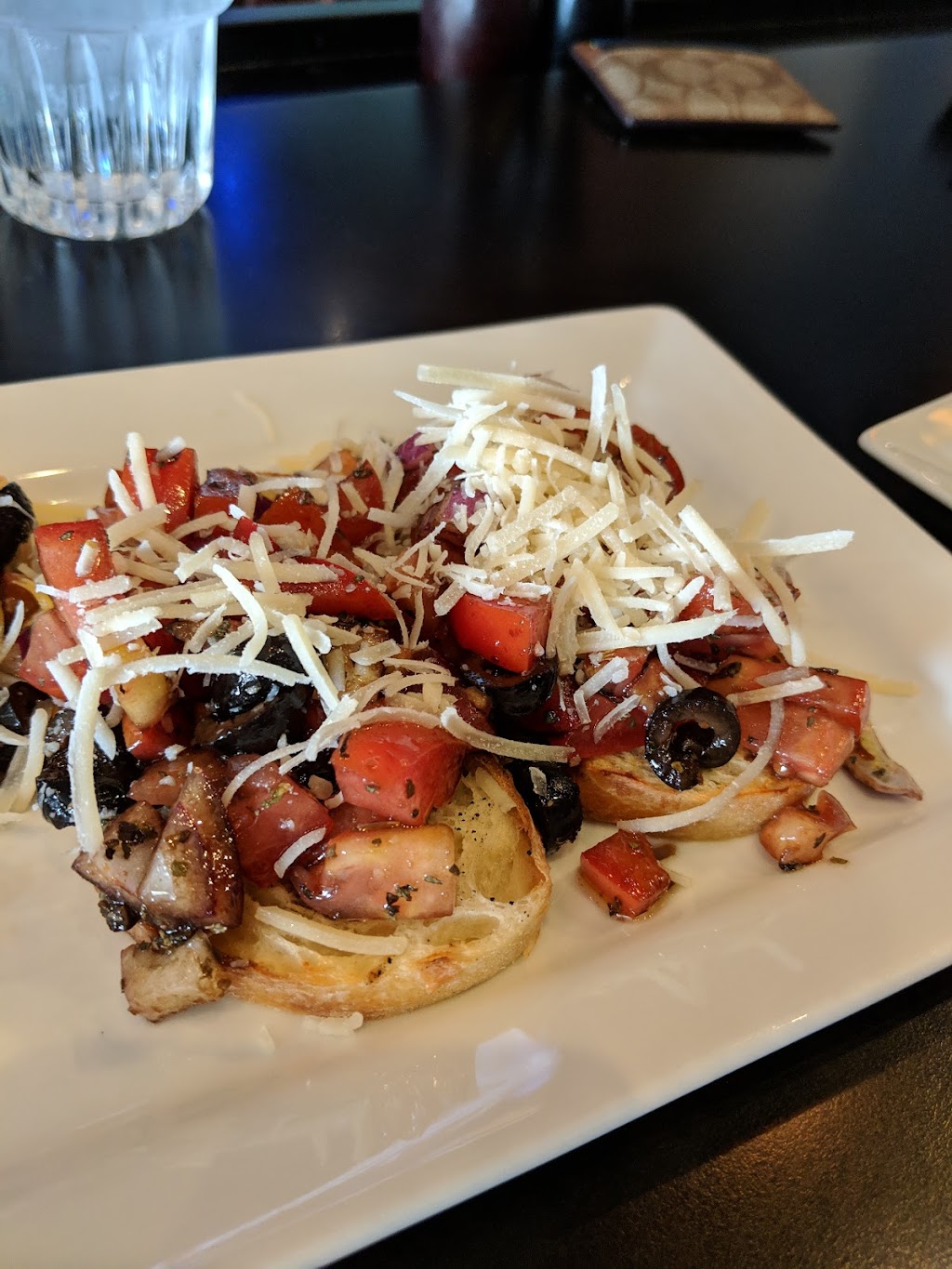 On the Sidewalk Bar & Grill | restaurant | 114 W Randolph Ave, Enid, OK 73701, USA | 5802343050 OR +1 580-234-3050