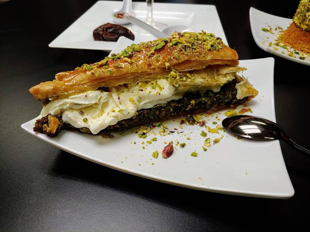 McDash Ice Cream | restaurant | 11405 S Harlem Ave, Worth, IL 60482, USA | 7087373111 OR +1 708-737-3111