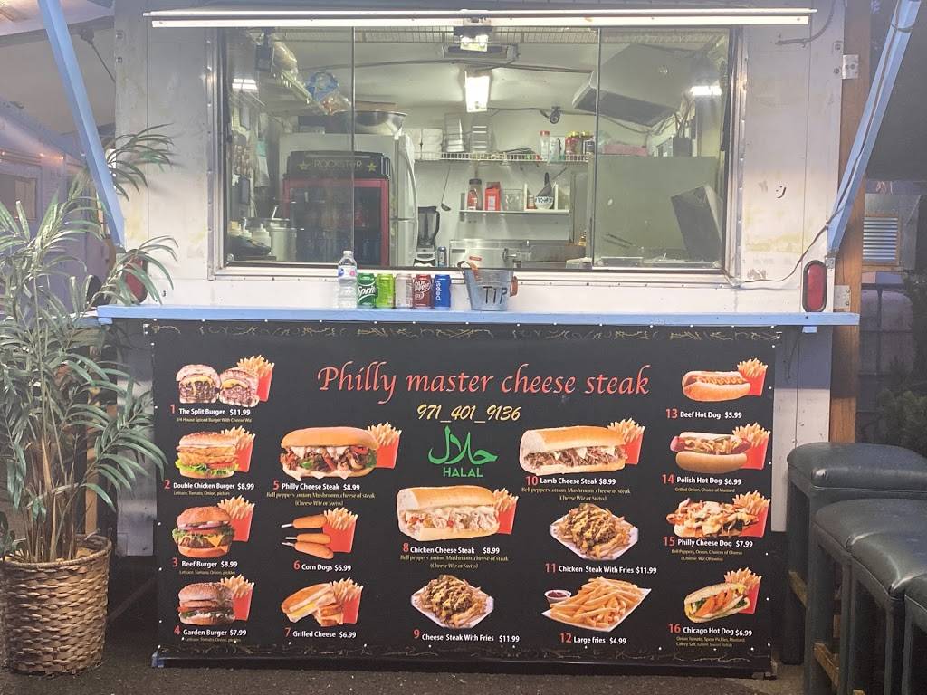 Master Philly Cheesesteak | restaurant | 600 SE 146th Ave, Portland, OR 97233, USA | 9714019136 OR +1 971-401-9136