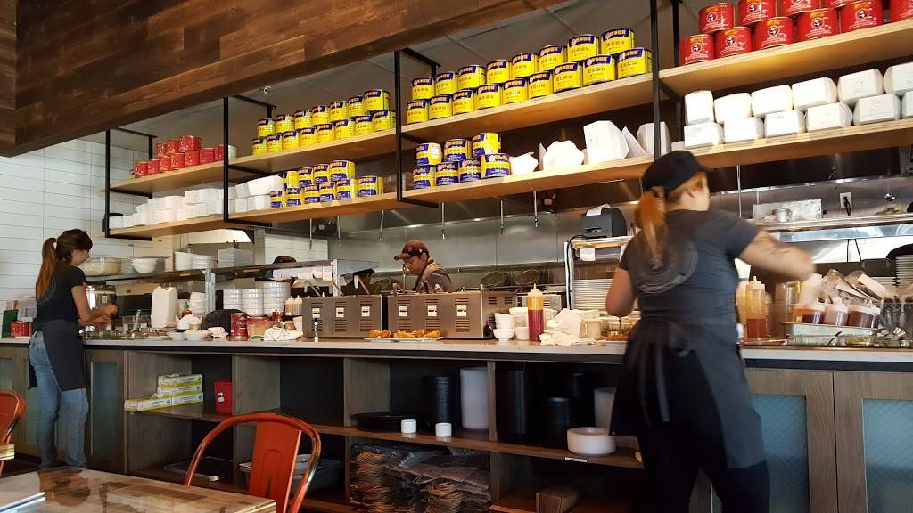 Hawkers Asian Street Fare | restaurant | 1235 Central Ave, St. Petersburg, FL 33705, USA | 7275217253 OR +1 727-521-7253