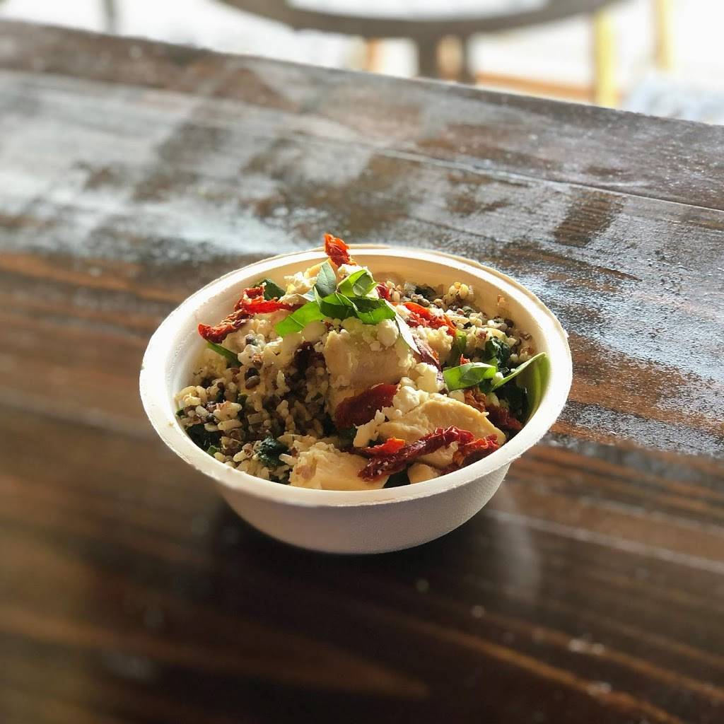 Elderberrys Salem | restaurant | 30 W Main St, Salem, VA 24153, USA | 5404043531 OR +1 540-404-3531