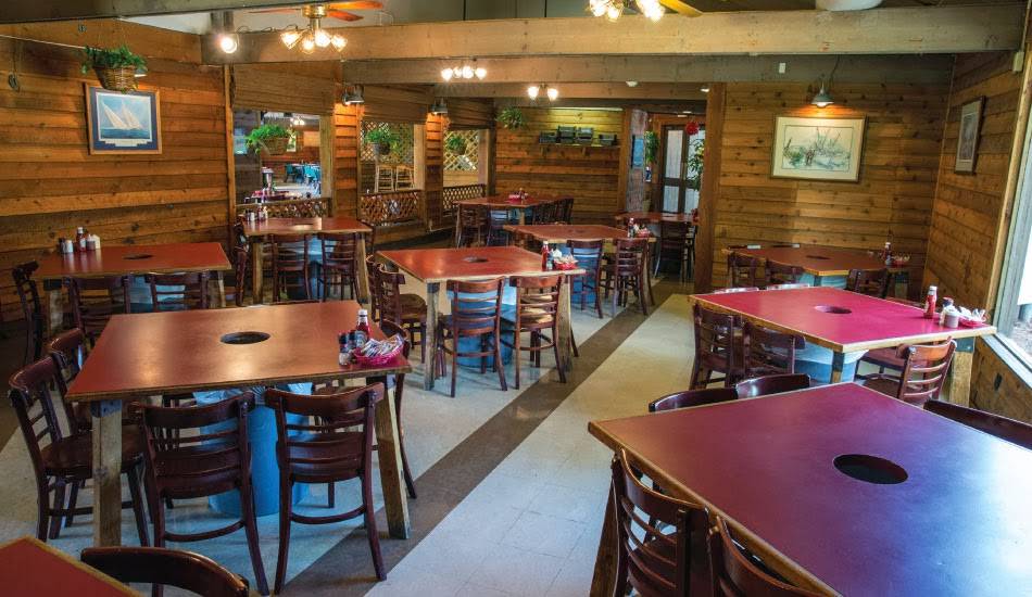 The Shell House Restaurant | restaurant | 8 Gateway Blvd W, Savannah, GA 31419, USA | 9129273280 OR +1 912-927-3280